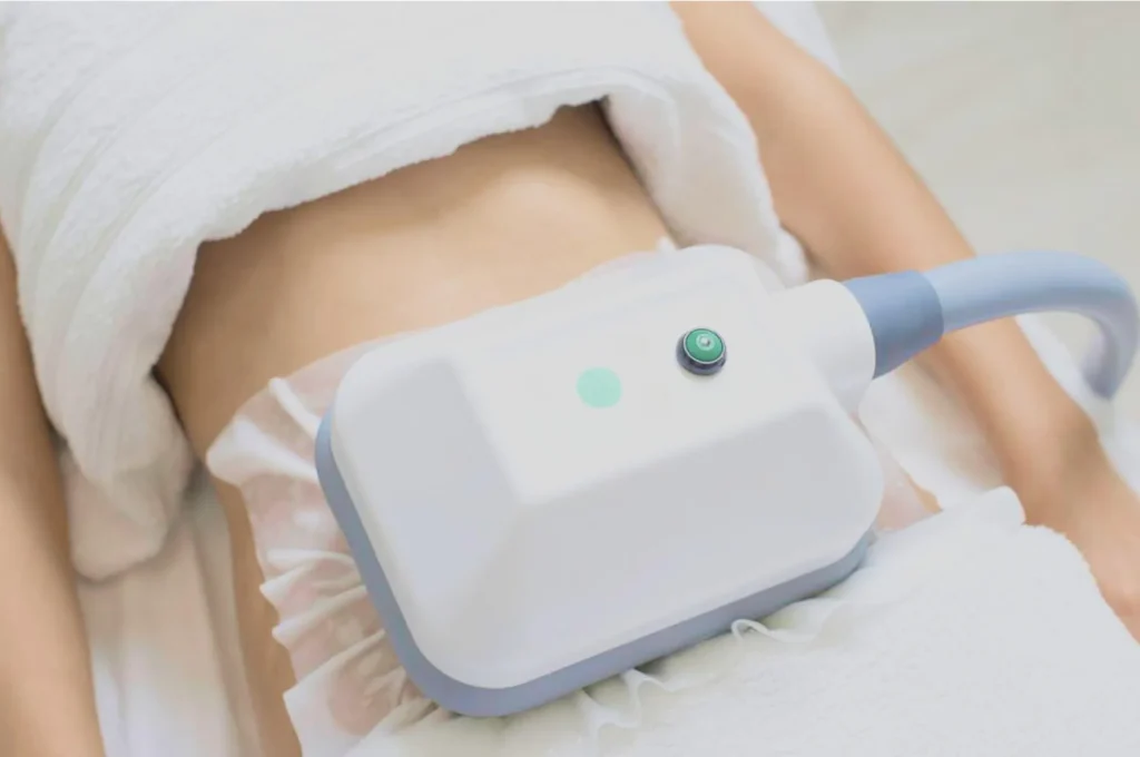 How Fat Freezing and HIFU Work Together? 3 advantages to combining Fat Freezing and HIFU Westcliff-on-Sea