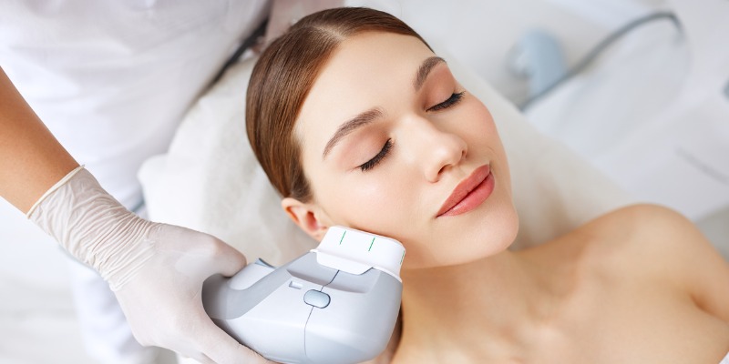 How Fat Freezing and HIFU Work Together? 4 book a personalised consultation of Fat Freezing and HIFU Together Westcliff-on-Sea